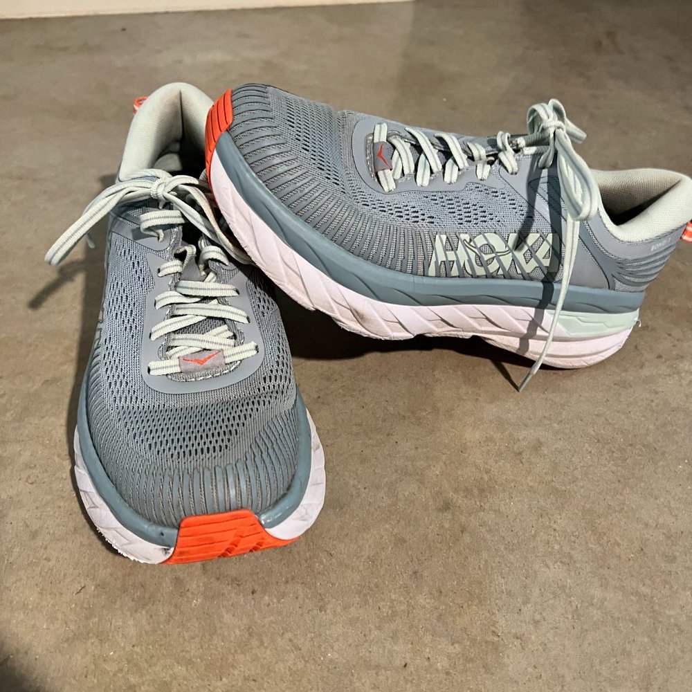 Hoka One One Bondi 7 Women's size 8.5
